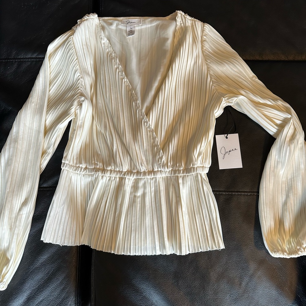 Cropped blouse